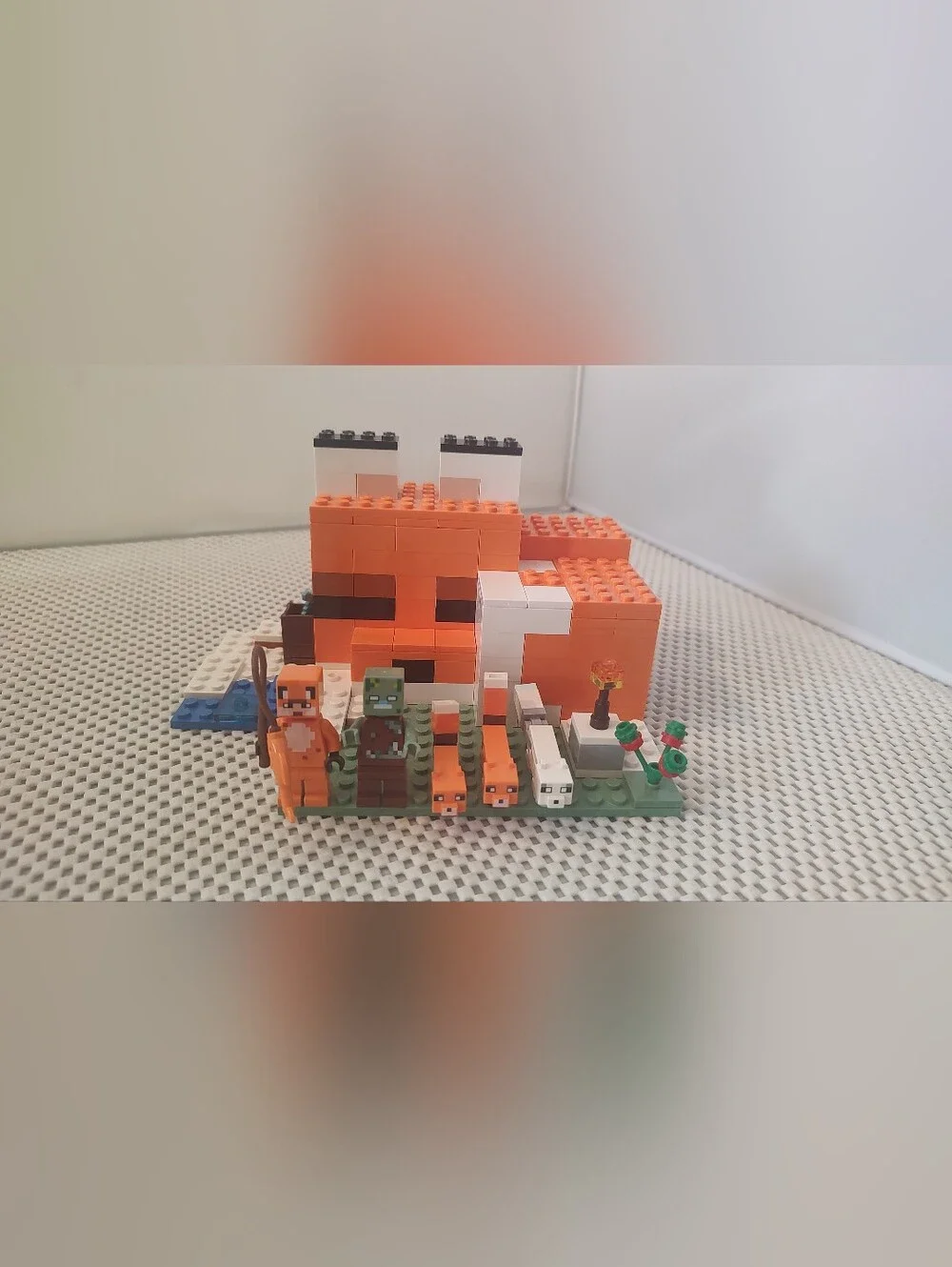 Lego 21178 The Fox Lodge Minecraft Building Toy Set 100% Complete Box & Instruct